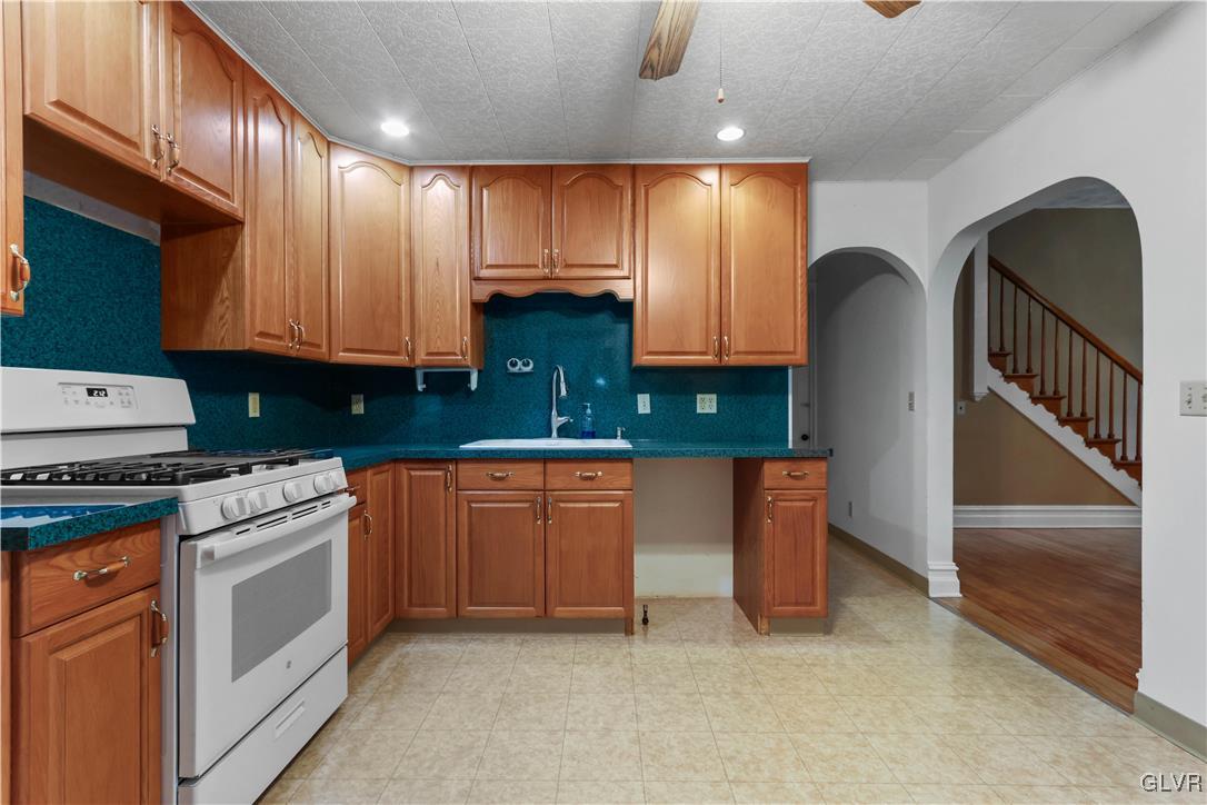 53 South Front Street Coplay, PA 18037 - Photo 11 of 37 Gallery Image 11