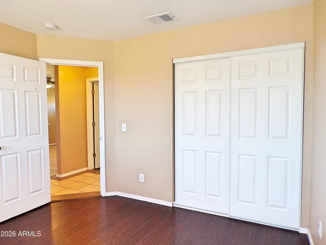 $1,200 | 10033 South Honeysuckle Drive, Hereford, AZ 85615