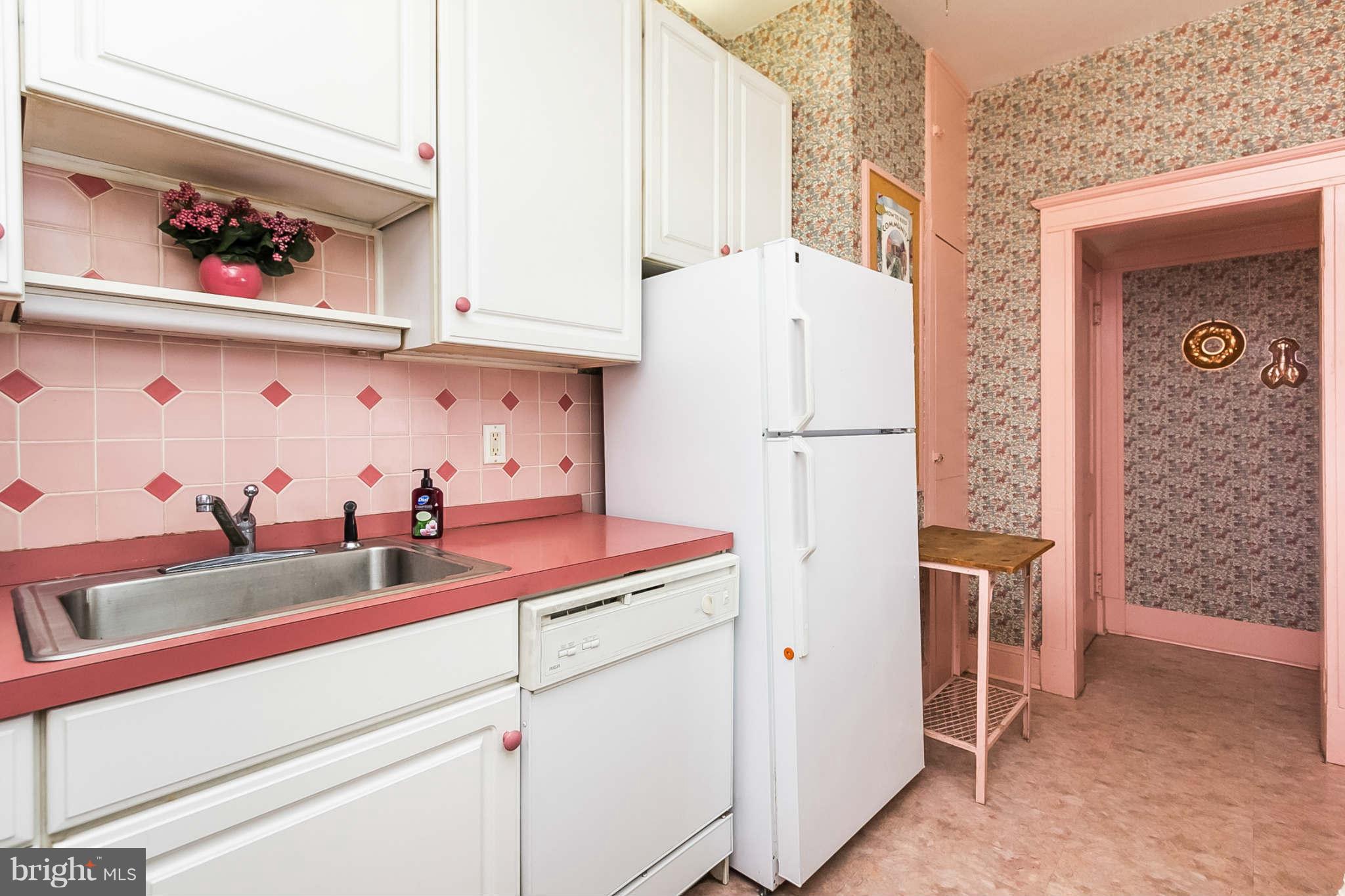 3935 Keswick Road Baltimore, MD 21211 - Photo 13 of 27 Kitchen