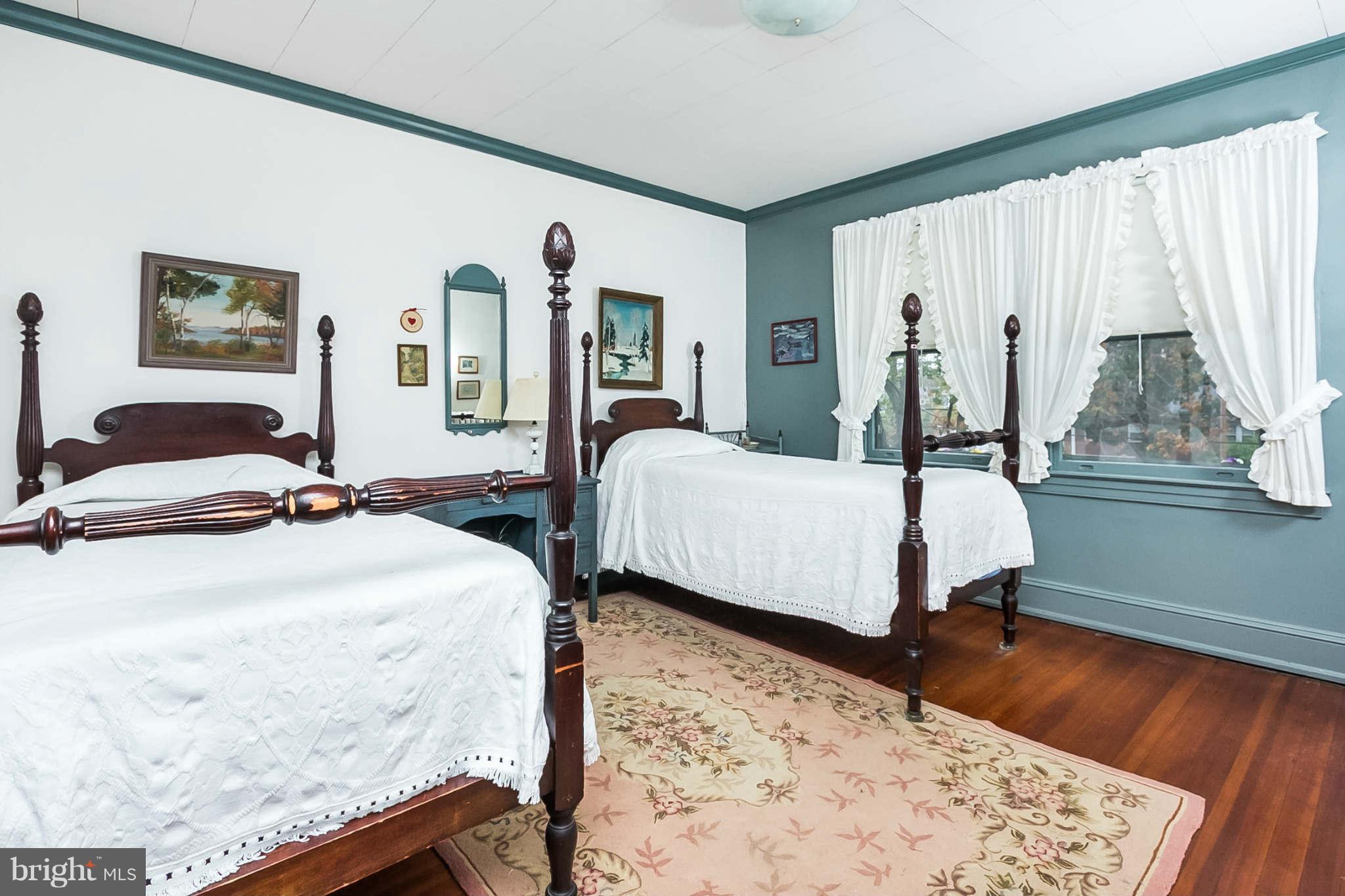 3935 Keswick Road Baltimore, MD 21211 - Photo 18 of 27 Bedroom