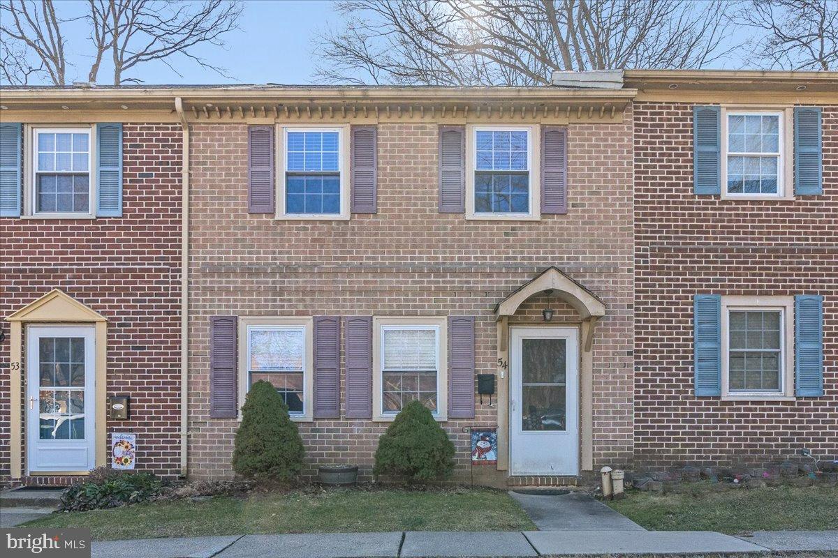 54 Stonegate Road Quakertown, PA 18951 - Photo 1 of 21 Brick Front