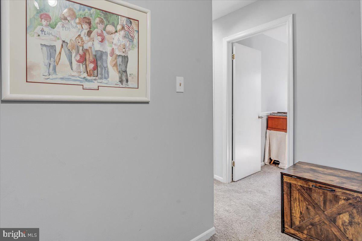 54 Stonegate Road Quakertown, PA 18951 - Photo 13 of 21 2nd floor hall