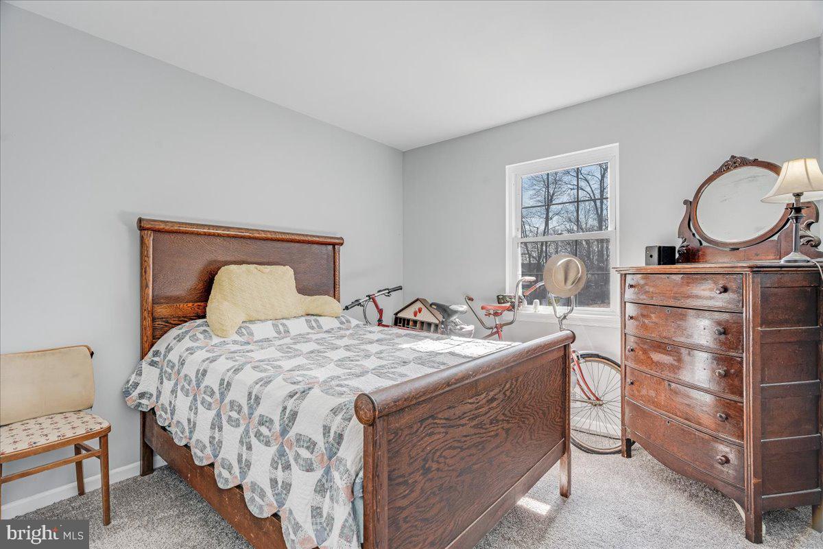 54 Stonegate Road Quakertown, PA 18951 - Photo 17 of 21 Guest room