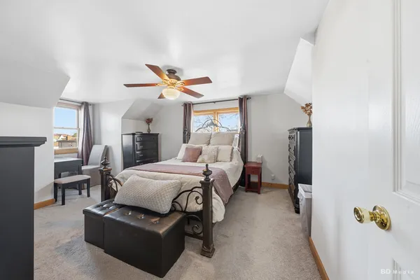 $275,000 | 10500 80th Court, Palos Hills, IL 60465