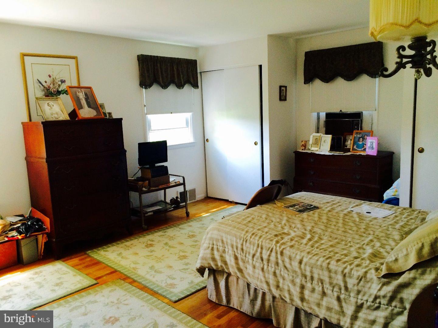 9885 Verree Road Philadelphia, PA 19115 - Photo 9 of 15