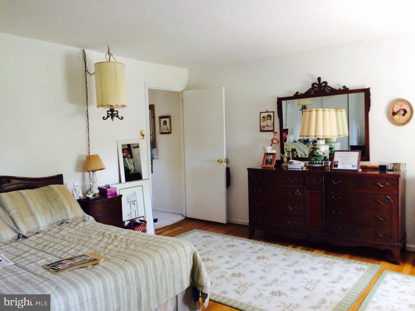 9885 Verree Road Philadelphia, PA 19115 - Photo 10 of 15