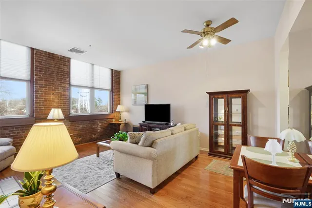 $350,000 | 240 Main Street, Unit 305, Little Falls, NJ 07424