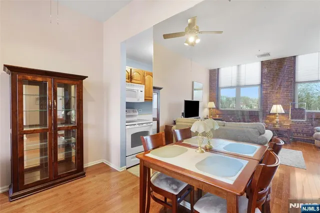 $350,000 | 240 Main Street, Unit 305, Little Falls, NJ 07424