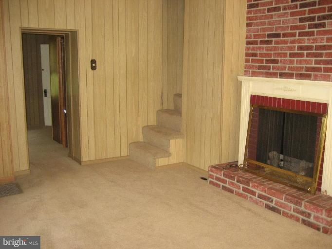 8572 Frederick Road Ellicott City, MD 21043 - Photo 5 of 6 Living Room