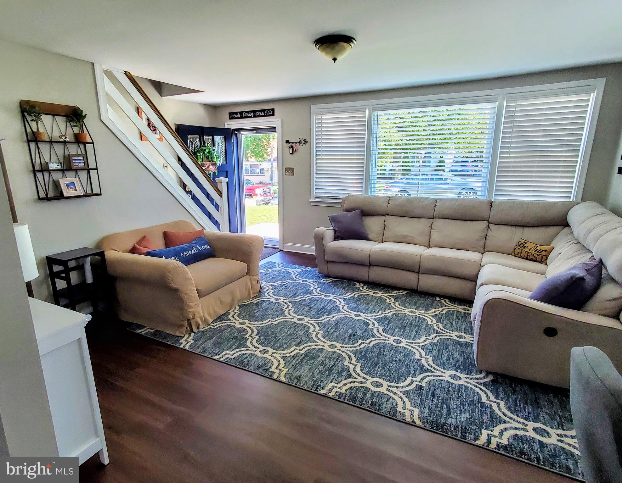 206 Rolling Road Broomall, PA 19008 - Photo 6 of 31