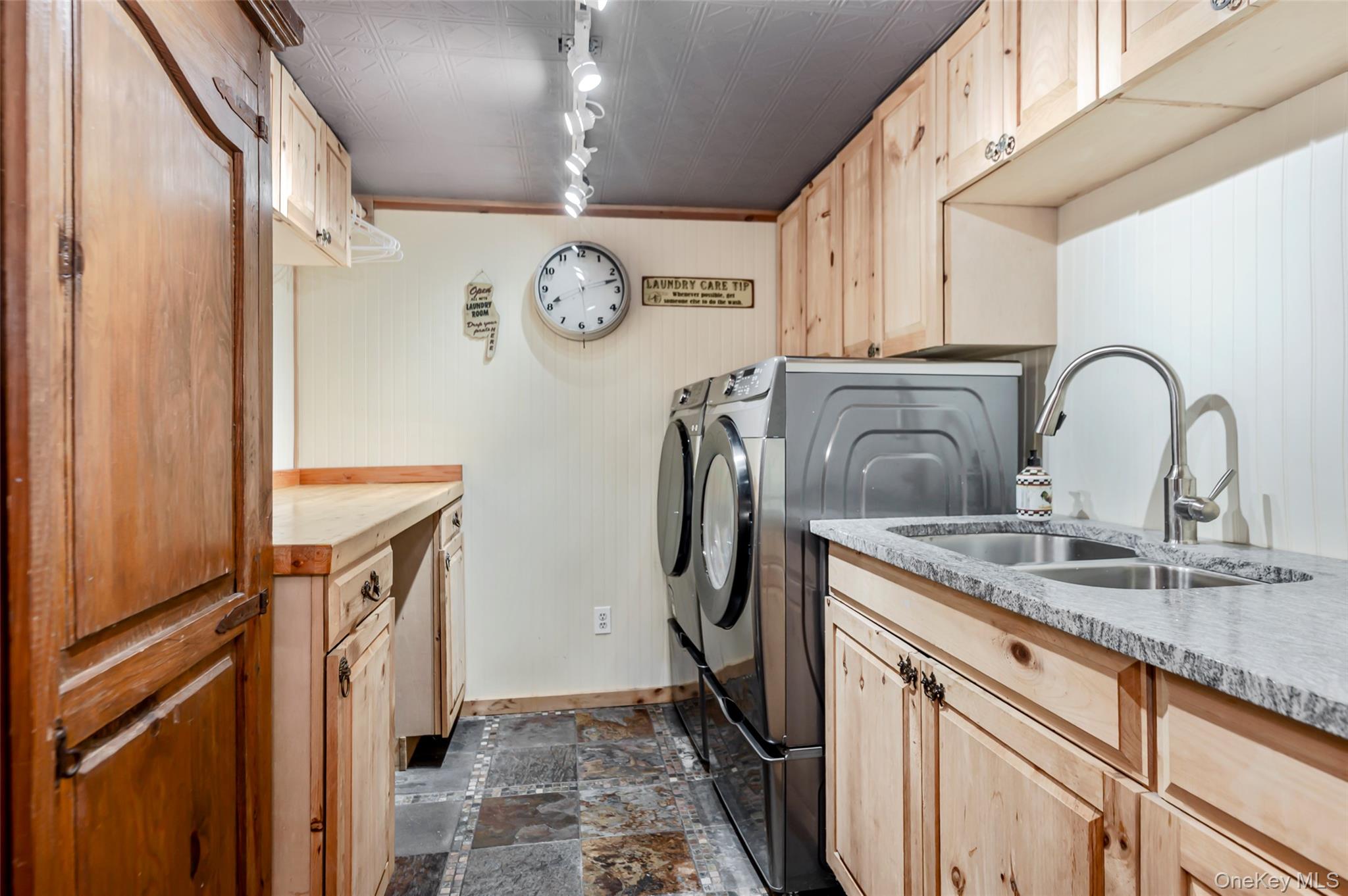 20 Bevin Road Northport, NY 11768 - Photo 27 of 43