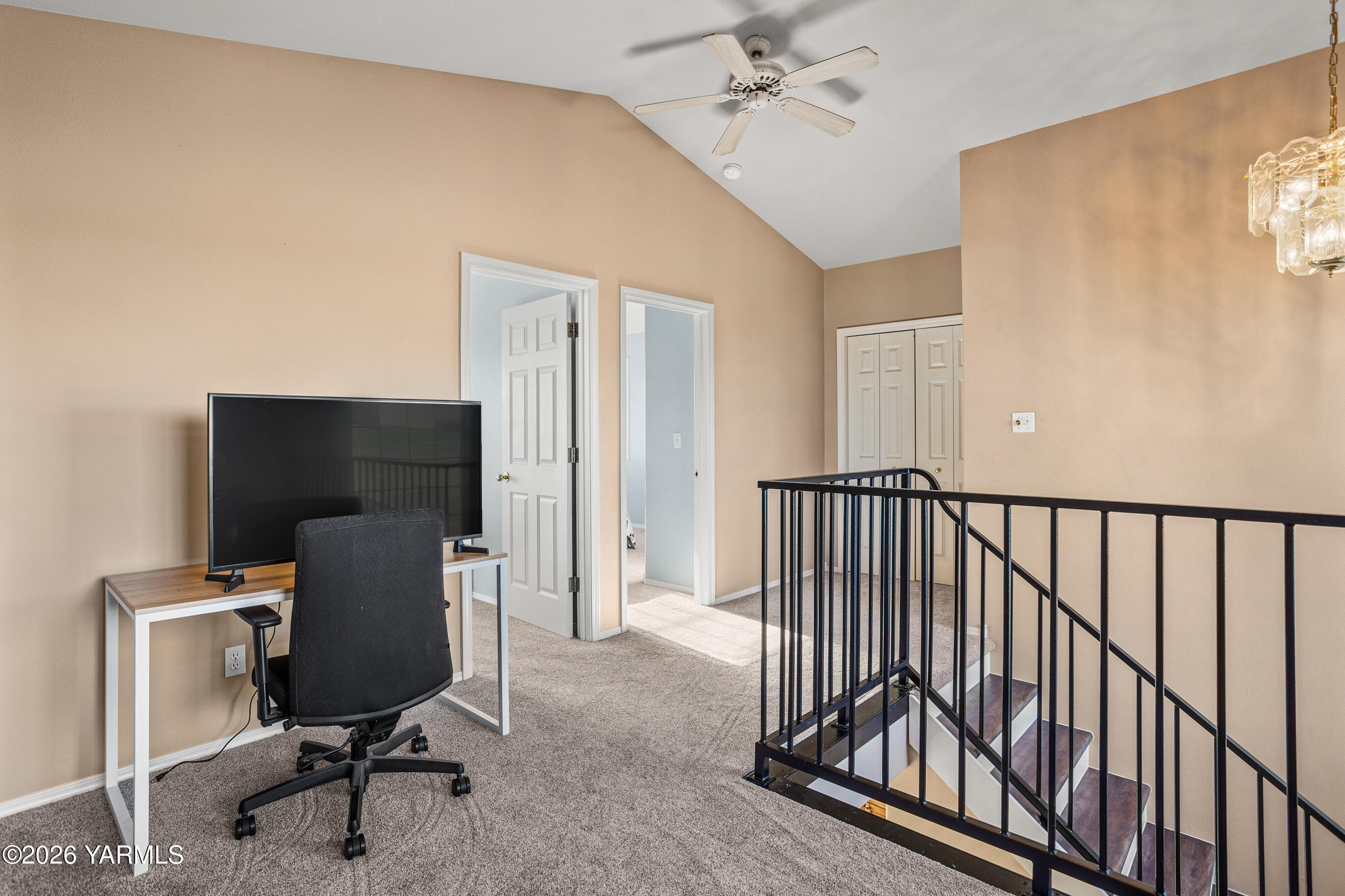 5060 Lombard Loop Road Zillah, WA 98953 - Photo 37 of 65 a view of a workspace with furniture