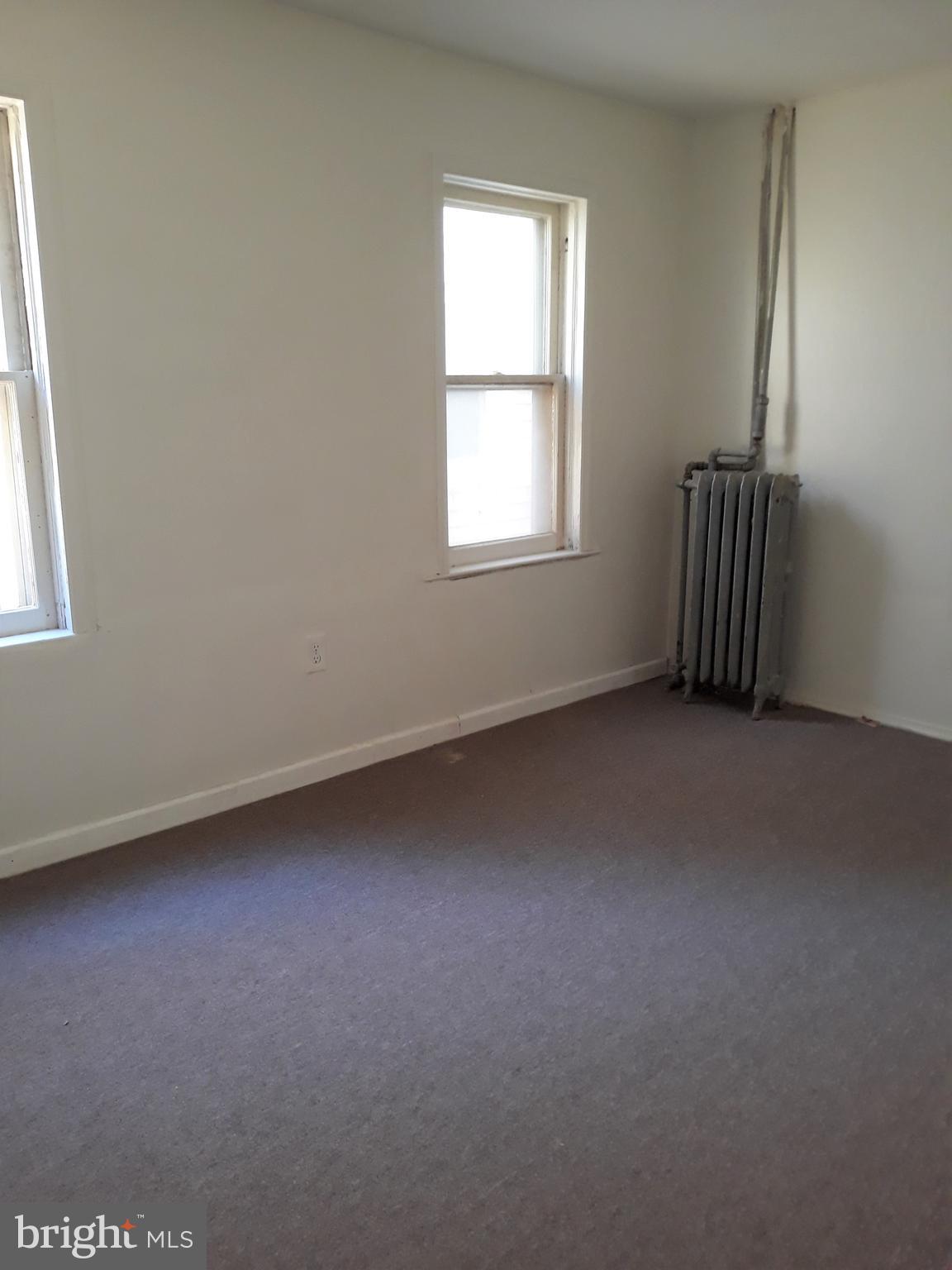 676 Rutherford Avenue Trenton, NJ 08618 - Photo 10 of 15 Bedroom 2