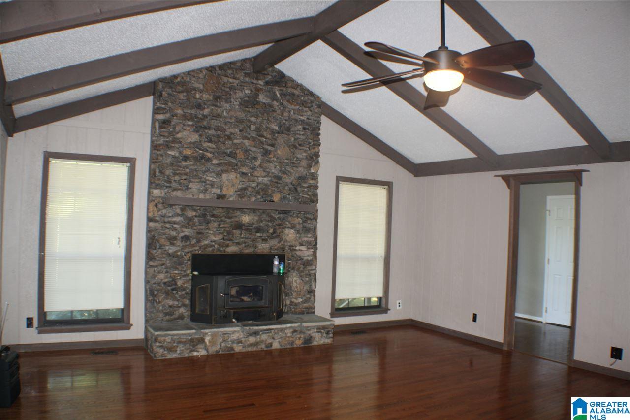 423 Cherokee Trail Anniston, AL 36206 - Photo 8 of 38
