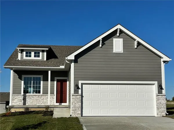 $378,122 | 27016 East Dogwood Lane, Lee's Summit, MO 64086