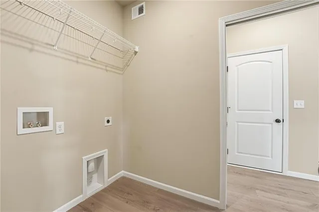 $378,122 | 27016 East Dogwood Lane, Lee's Summit, MO 64086