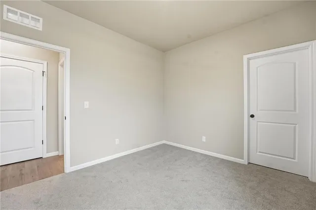 $378,122 | 27016 East Dogwood Lane, Lee's Summit, MO 64086