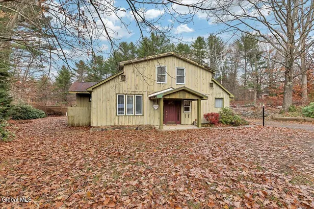 $225,000 | 2212 Call Street, Lake Luzerne, NY 12846