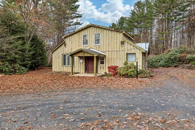 $225,000 | 2212 Call Street, Lake Luzerne, NY 12846