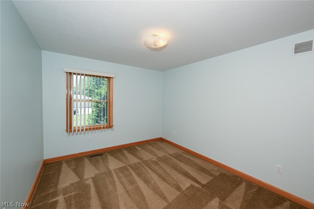 787 Bridge Road Akron, OH 44312 - Photo 23 of 36 Gallery Image 23