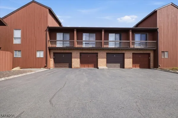 a house view with a outdoor space