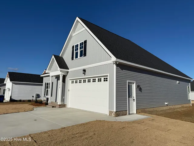 $344,900 | 3818 Valleyfield Lane, Elm City, NC 27822