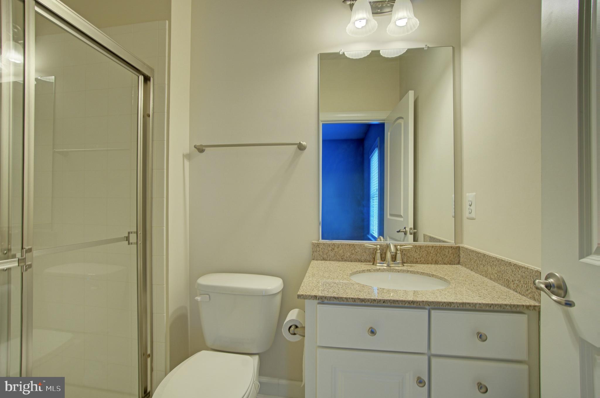 44369 Stone Roses Circle Ashburn, VA 20147 - Photo 28 of 45 Bath Full