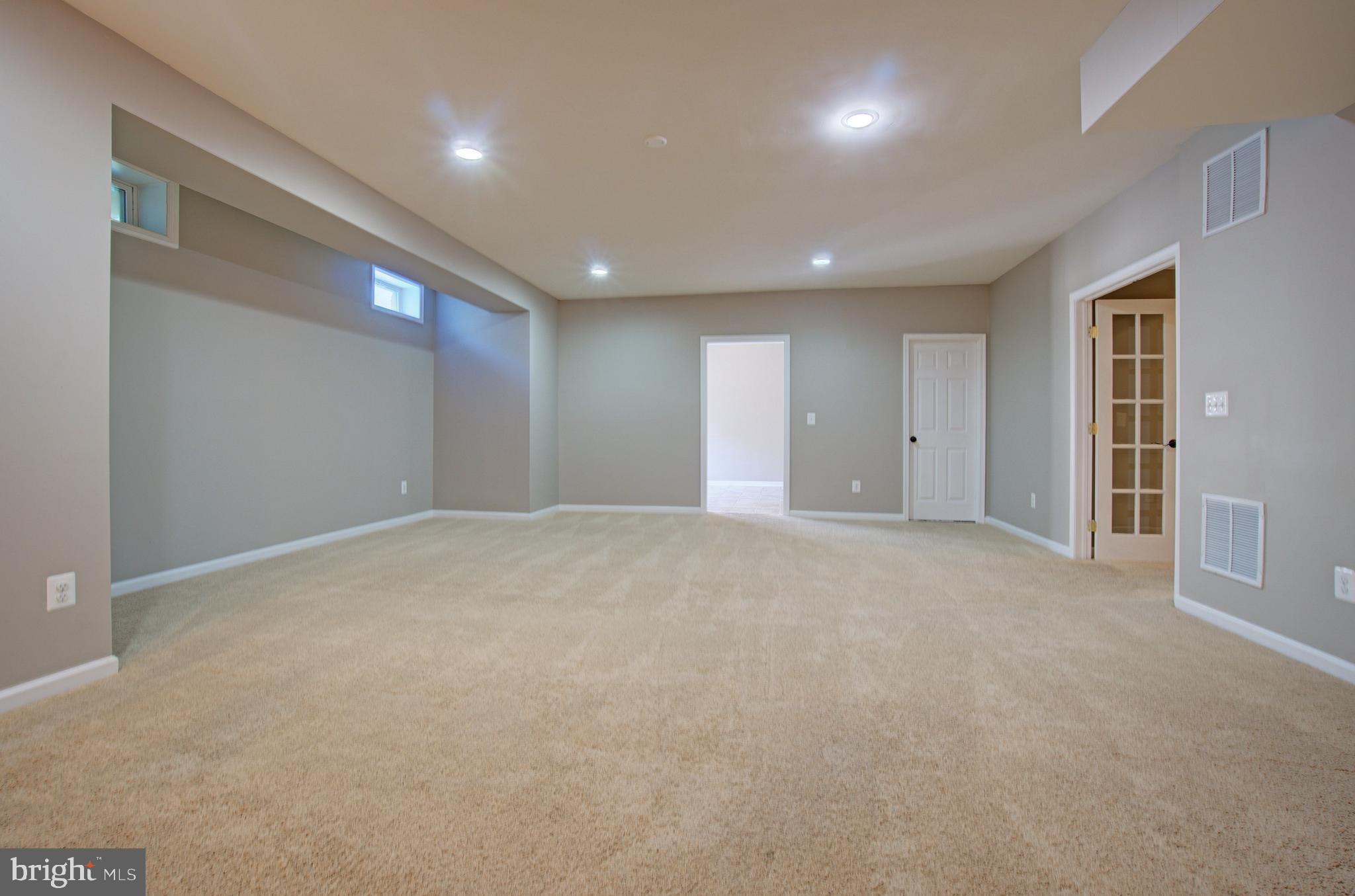 44369 Stone Roses Circle Ashburn, VA 20147 - Photo 36 of 45 Rec. Room