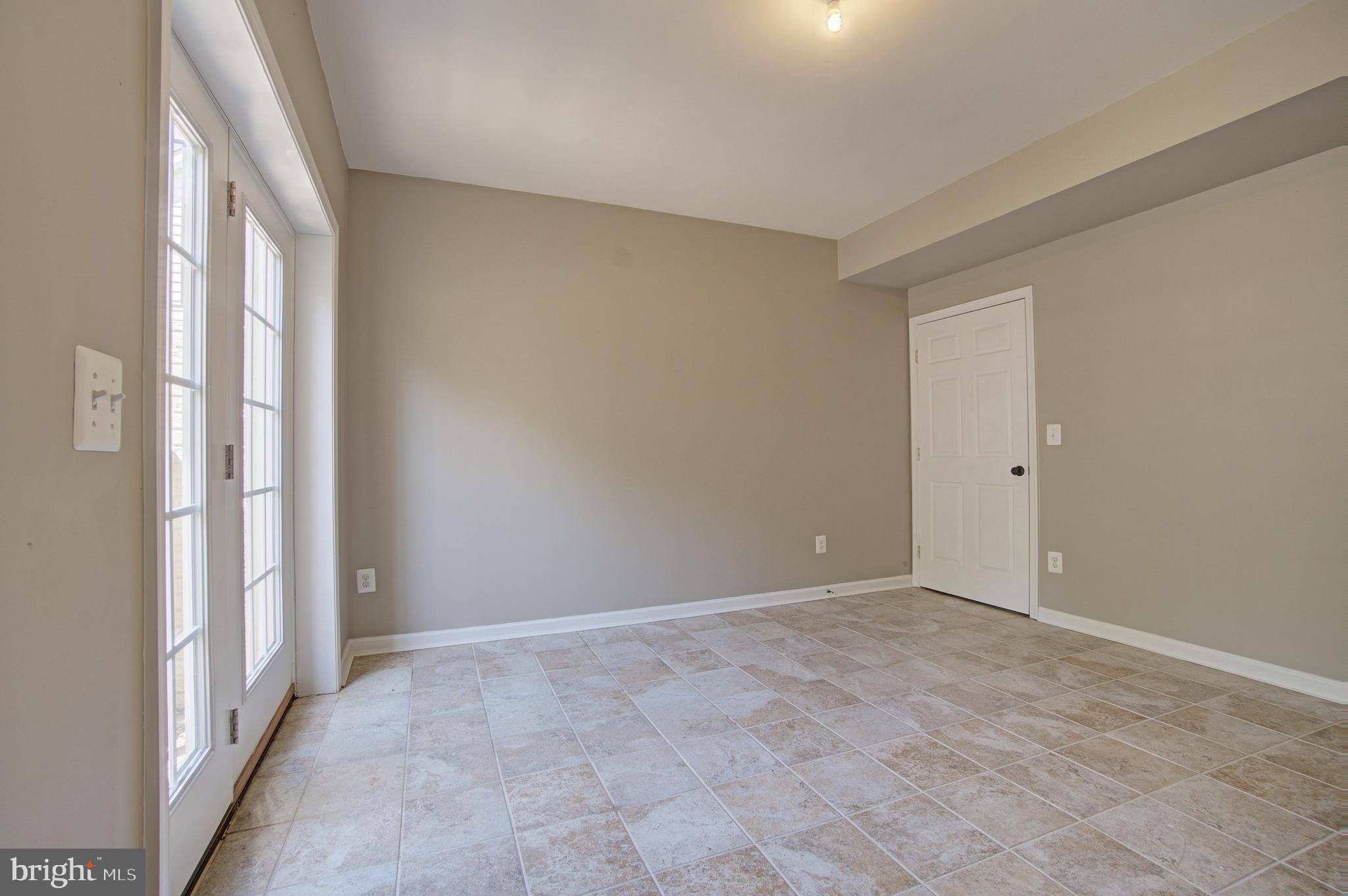 44369 Stone Roses Circle Ashburn, VA 20147 - Photo 41 of 45 Bonus Room