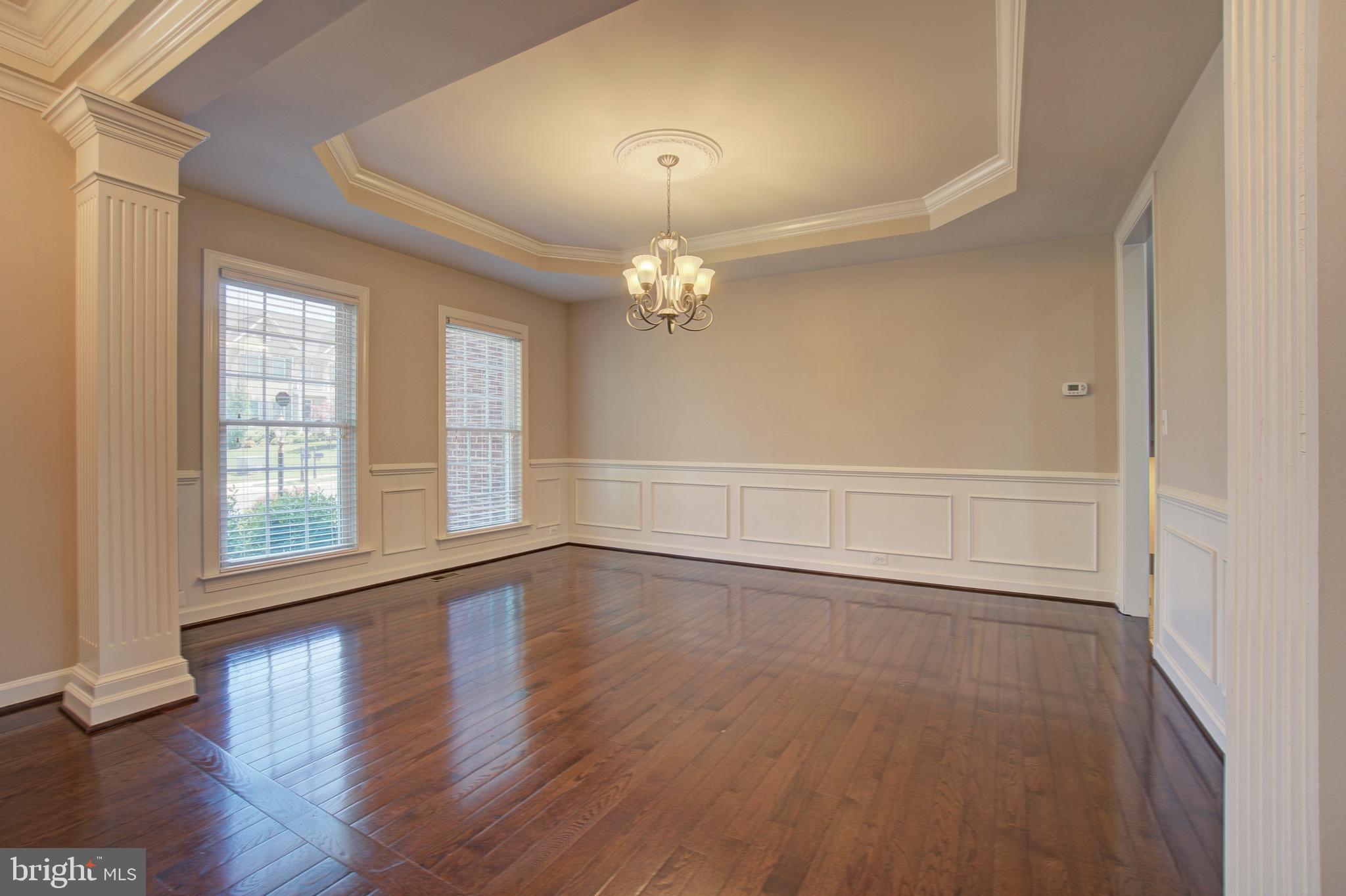 44369 Stone Roses Circle Ashburn, VA 20147 - Photo 6 of 45 Dining Room