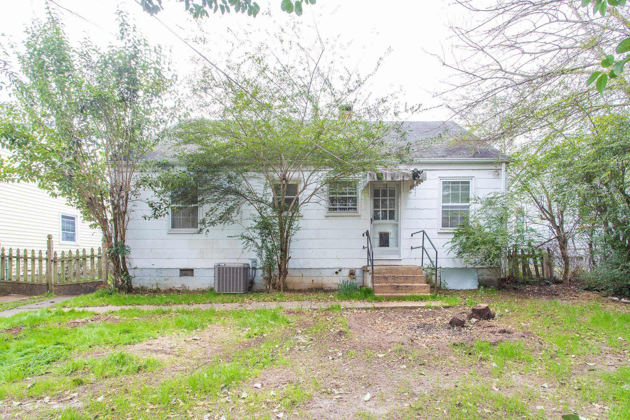 1518 Hanover Street Raleigh, NC 27608 - Photo 7 of 25 Photo 7