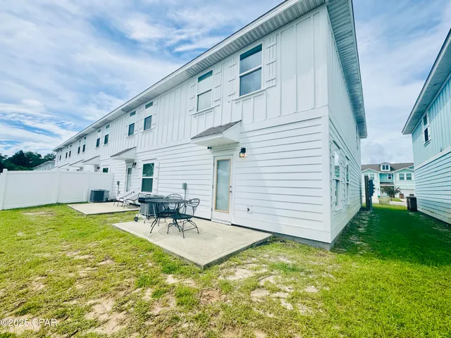 $2,195 | 7478 Shadow Lake Drive, Panama City Beach, FL 32407