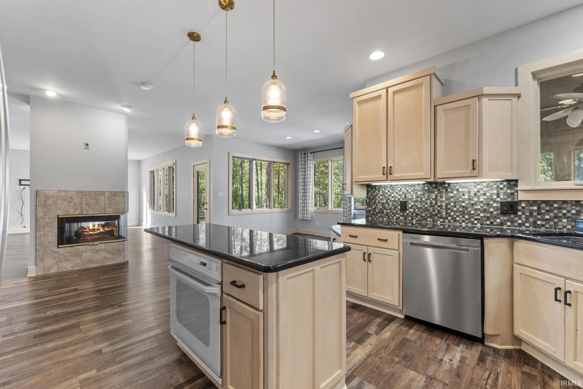 13028 Tonkel Road Fort Wayne, IN 46845 - Photo 13 of 36 Gallery Image 13