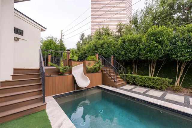 $2,990,000 | 5134 Huckleberry Circle, Houston, TX 77056