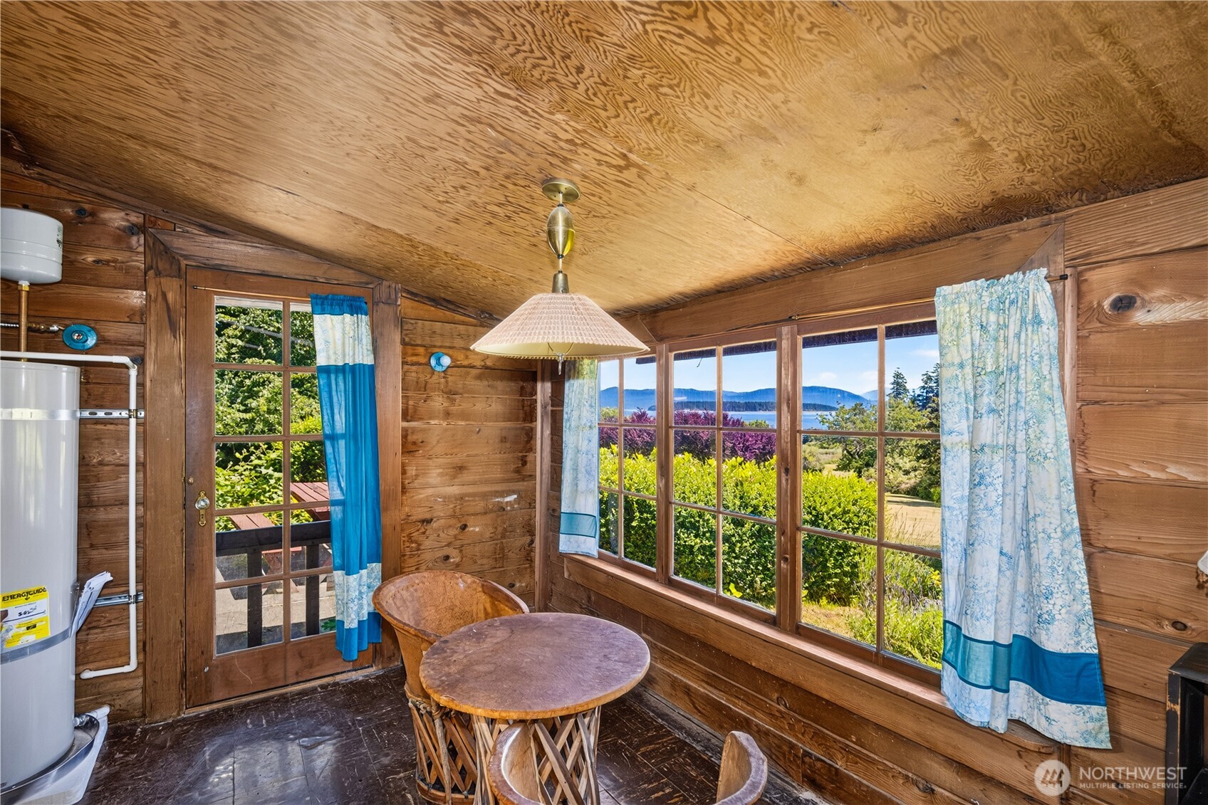 6291 Seaway Hollow Road Anacortes, WA 98221 - Photo 12 of 23