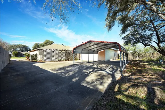 $259,900 | 1205 Clarion Drive, Corpus Christi, TX 78412