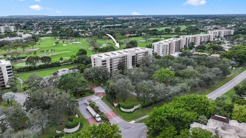 $379,000 | 6620 Boca Del Mar Drive, Unit 402, Boca Raton, FL 33433