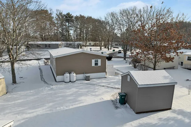 $350,000 | 3 Slate Run, North Hampton, NH 03862