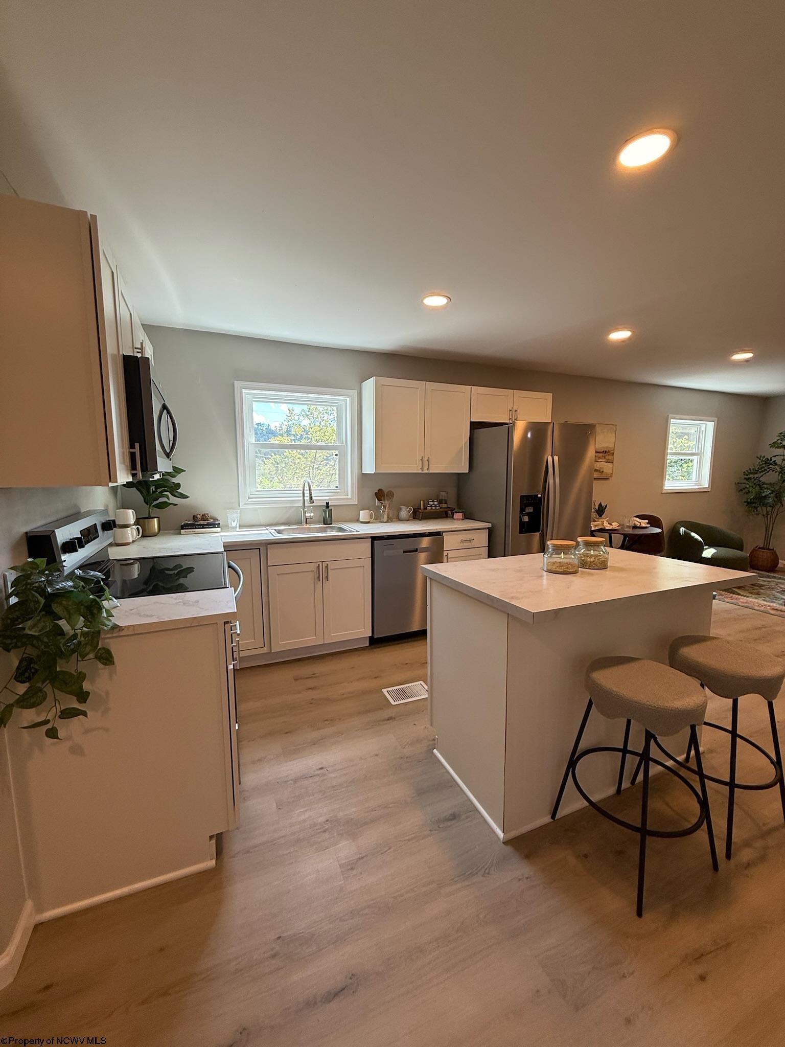 775 Fort Martin Road Maidsville, WV 26541 - Photo 11 of 19 Gallery Image 11