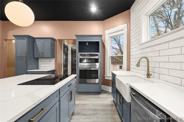 $385,000 | 1907 Ekin Avenue, New Albany, IN 47150