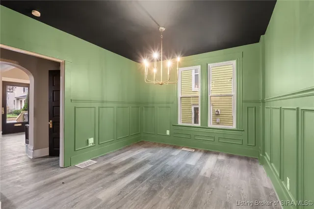 $385,000 | 1907 Ekin Avenue, New Albany, IN 47150