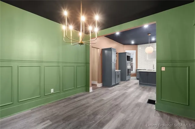 $385,000 | 1907 Ekin Avenue, New Albany, IN 47150