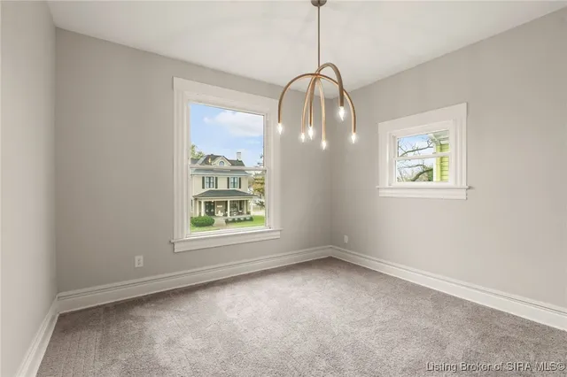 $385,000 | 1907 Ekin Avenue, New Albany, IN 47150