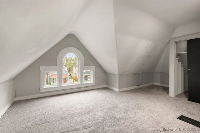 $385,000 | 1907 Ekin Avenue, New Albany, IN 47150