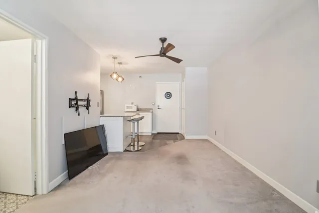 $105,000 | 3170 West Monroe Street, Unit 311, Waukegan, IL 60085