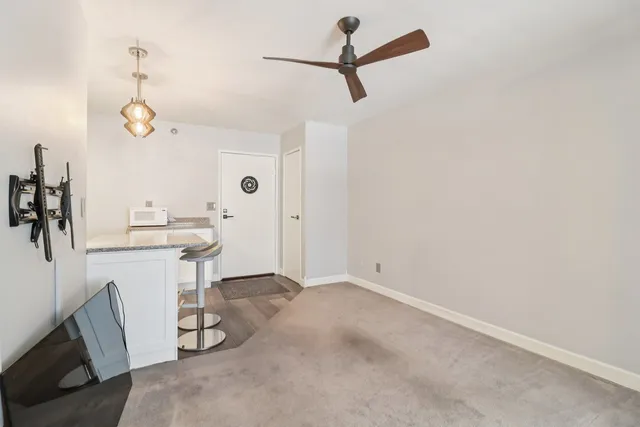 $105,000 | 3170 West Monroe Street, Unit 311, Waukegan, IL 60085