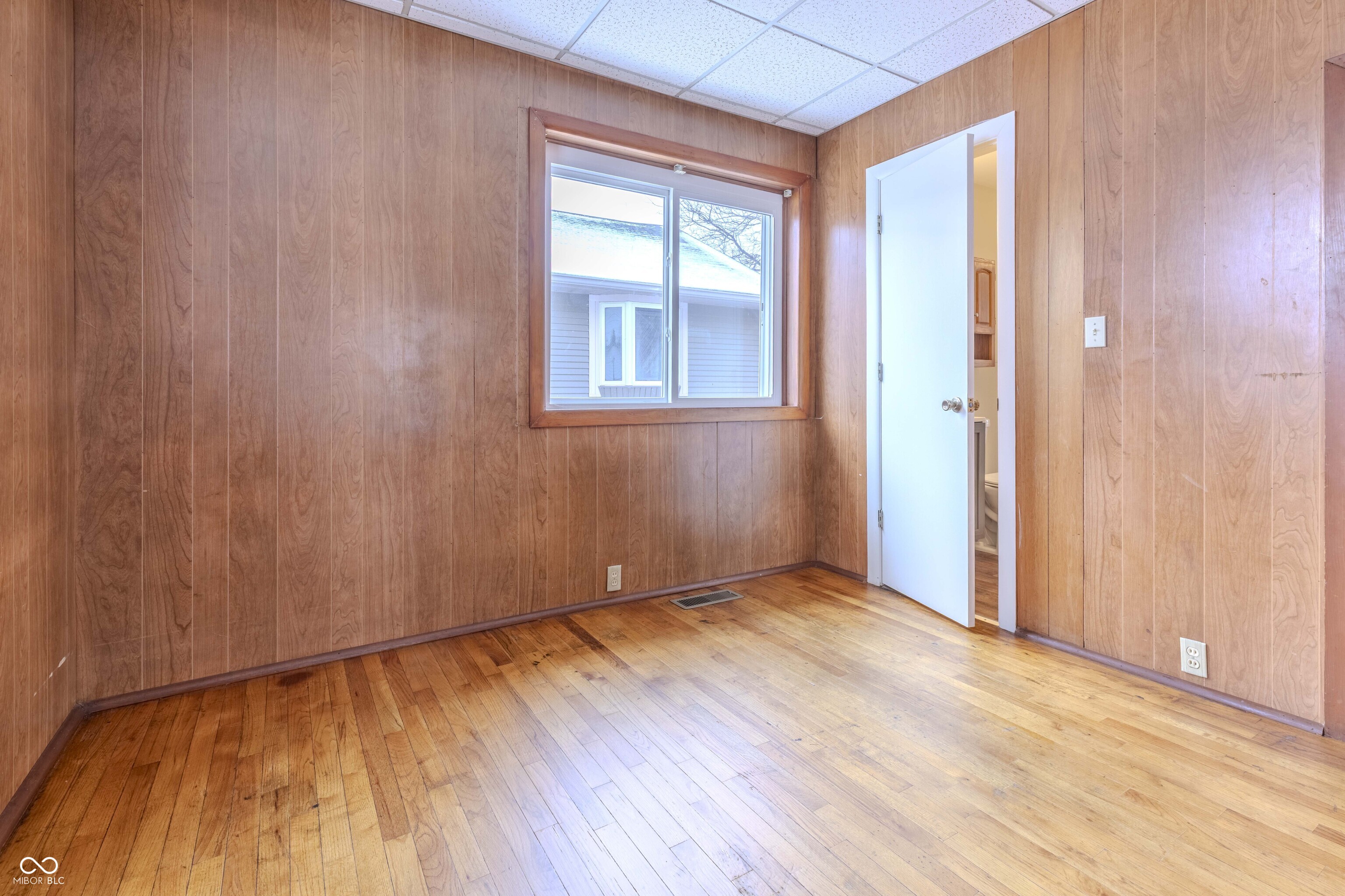 2120 George Street Anderson, IN 46016 - Photo 8 of 23