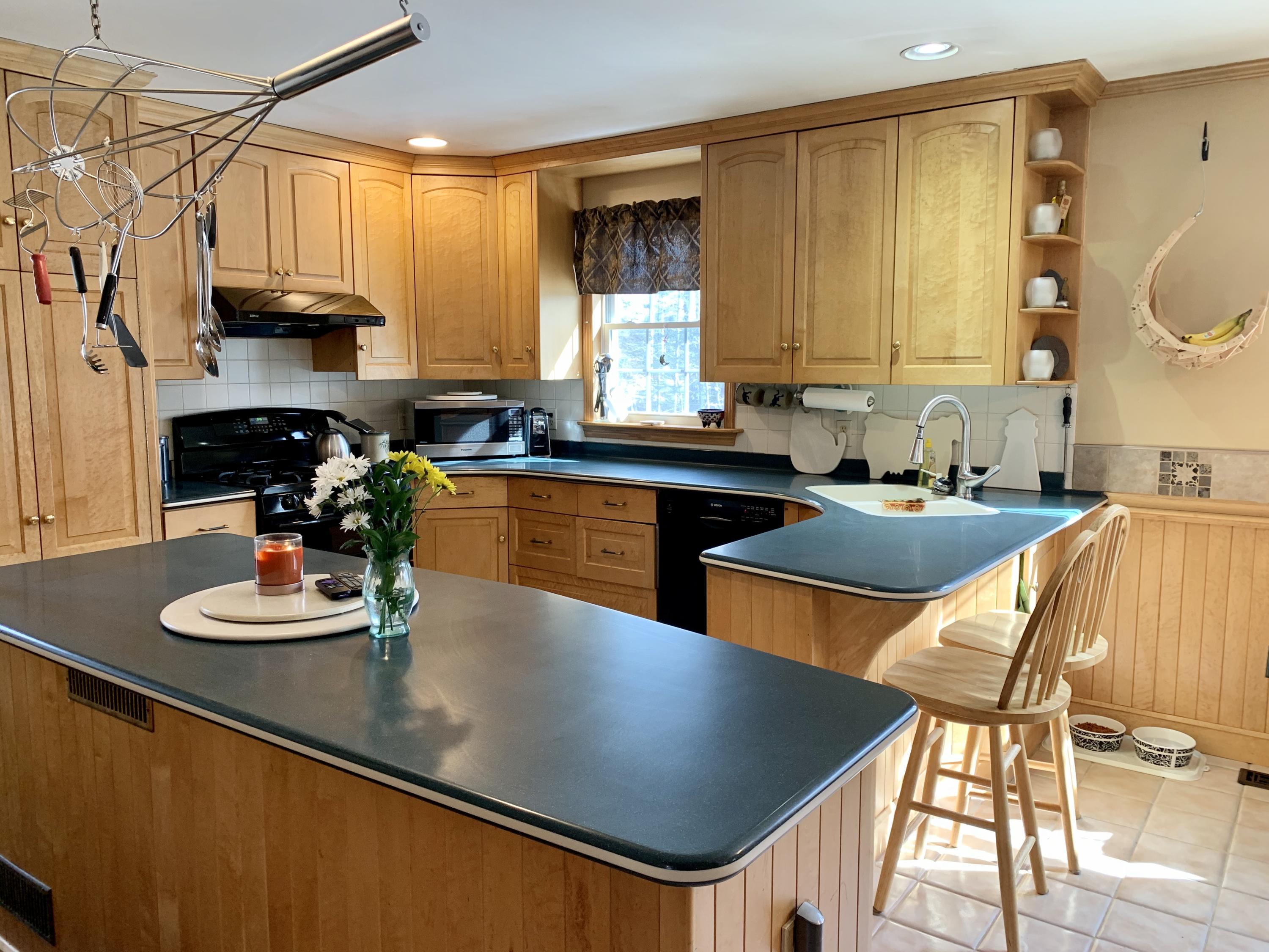 215 Town Farm Road Bucksport, ME 04416 - Photo 13 of 34 20200325_194508144_iOS