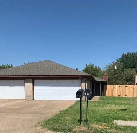 $1,600 | 719 Bluebonnet Drive, Keller, TX 76248