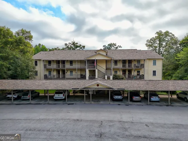 $315,000 | 300 Ginger Creek Lane, Unit 203, Clayton, GA 30525